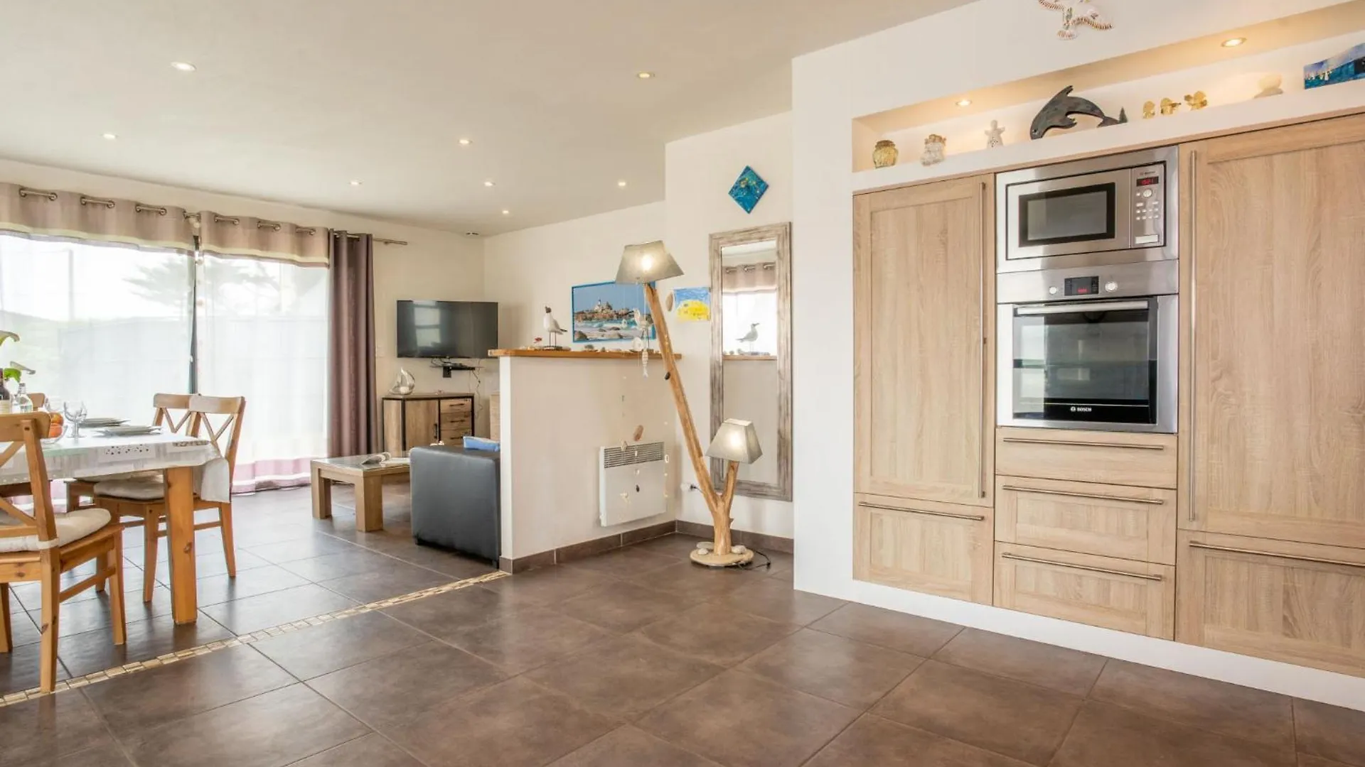 Apartment Les Chardons Bleus 1 By Interhome Brignogan-Plages