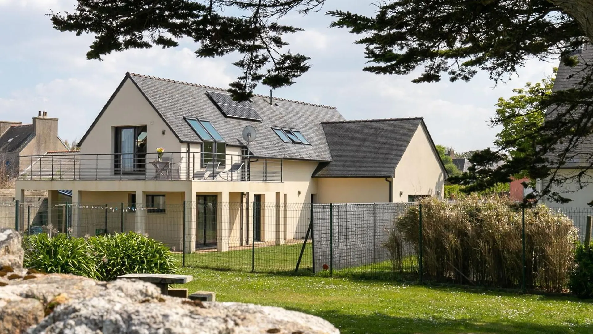 Apartment Les Chardons Bleus 1 By Interhome Brignogan-Plages